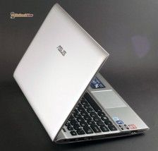 ASUS Seashell 1225B con APU AMD E-450