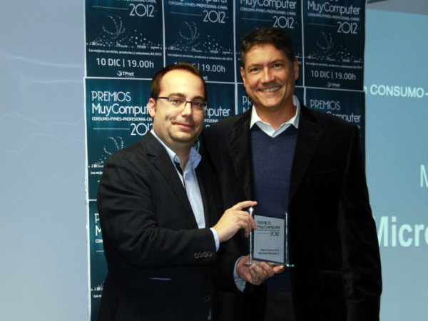 Mejor Producto 2012 Windows8 Fernando Calvo 600x450 Premios MuyComputer 2012, todo un éxito