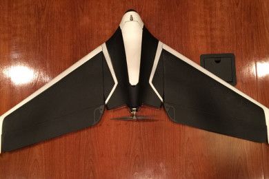 Así de chulo es el drone Parrot Disco