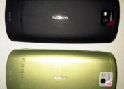 Disponible en dos colores -parte trasera-