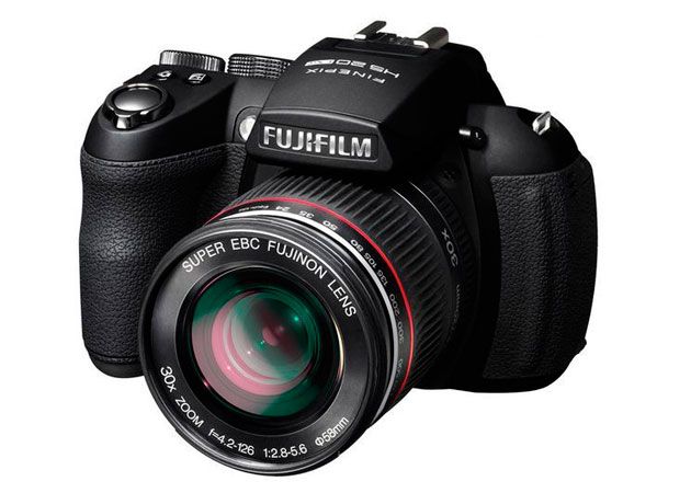 Fujifilm-Finepix-HS20EXR-1
