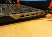 ASUS ROG G55VW -Lateral Dcho