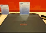 ASUS ROG G75VW - tapa acabado gomoso