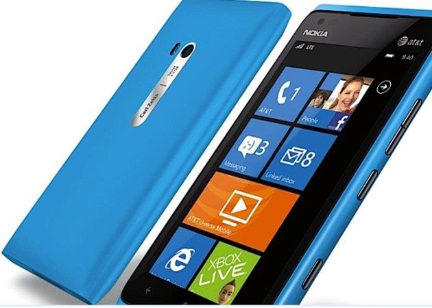 NokiaLumia-WindowsPhone8