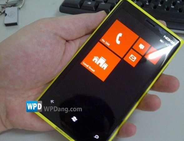 Nokia-Phi-Confirmed-with-Windows-Phone-8-and-Dual-Core-CPU-2