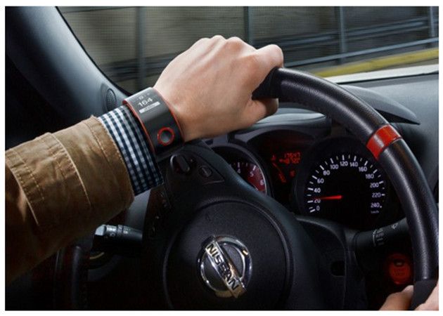NissanReloj