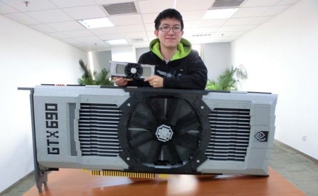GTX 690 enorme hecha con piezas de Lego i312x3