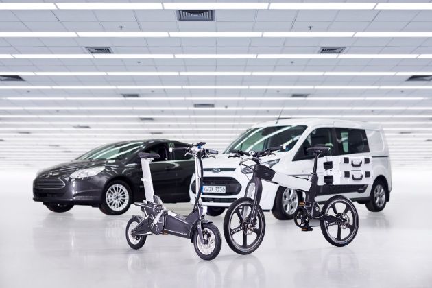 Ford experimenta con bicicletas eléctricas para desplazamientos urbanos conectados