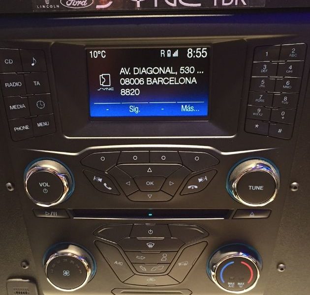 Ford presenta seis nuevas aplicaciones activadas por voz