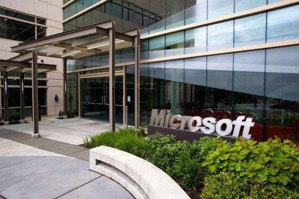Un juez falla contra Microsoft en una causa sobre patentes de teléfonos en Estados Unidos