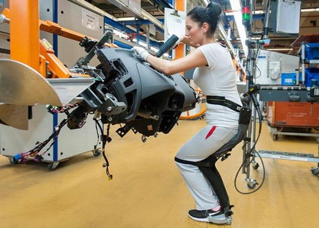 Audi utiliza exoesqueletos