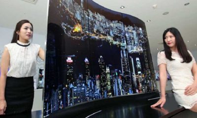LG muestra impresionante TV OLED de 111" curvada y a doble cara 36
