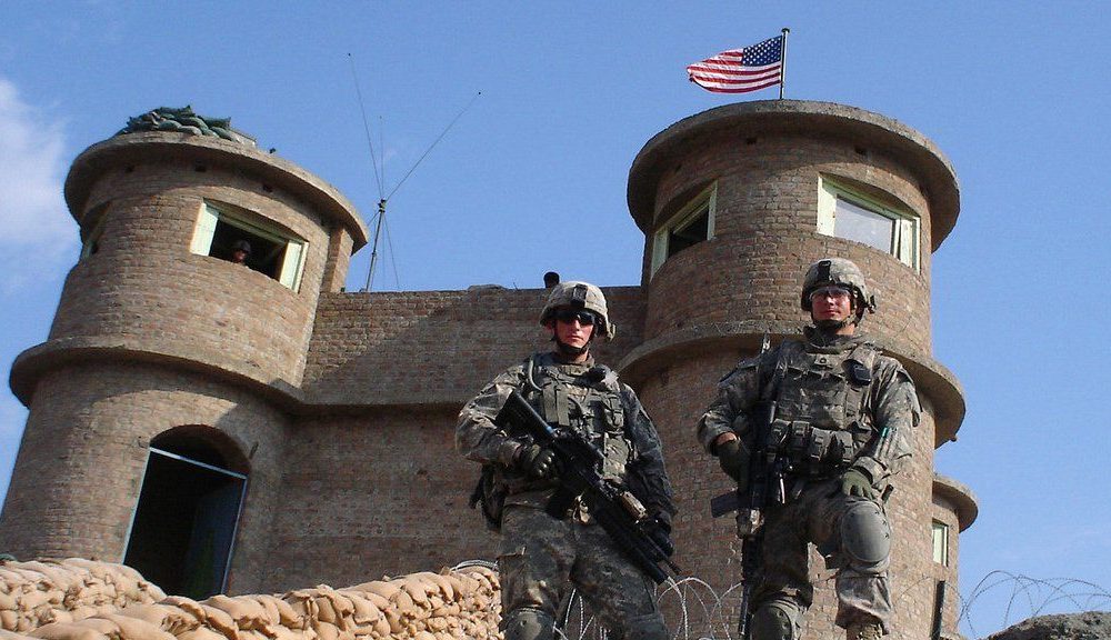 Estados Unidos quiere proteger sus bases con torretas en vez de humanos