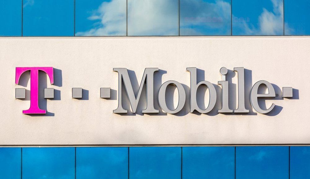 Robados los datos de 15 millones de clientes de T-Mobile