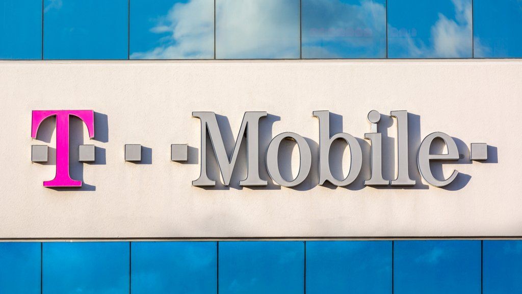Robados los datos de 15 millones de clientes de T-Mobile