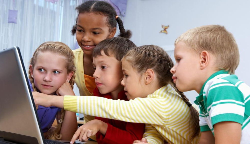 YouTube Kids tendrá una versión basada en listas blancas y no algorítmica