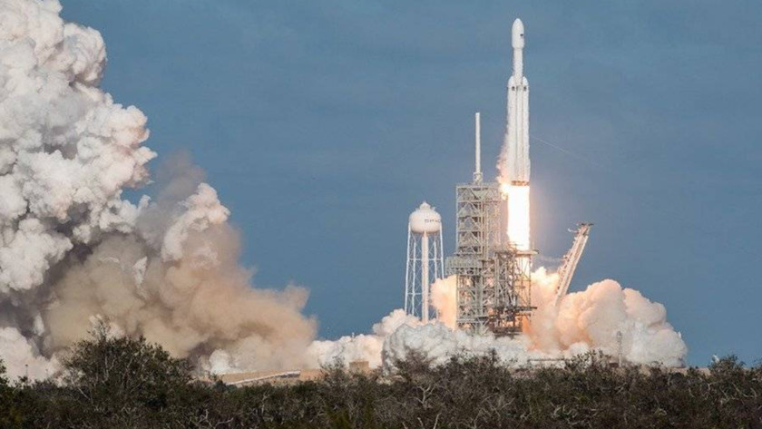 SpaceX lanzará un cohete clasificado de las Fuerzas Aéreas de EE.UU.