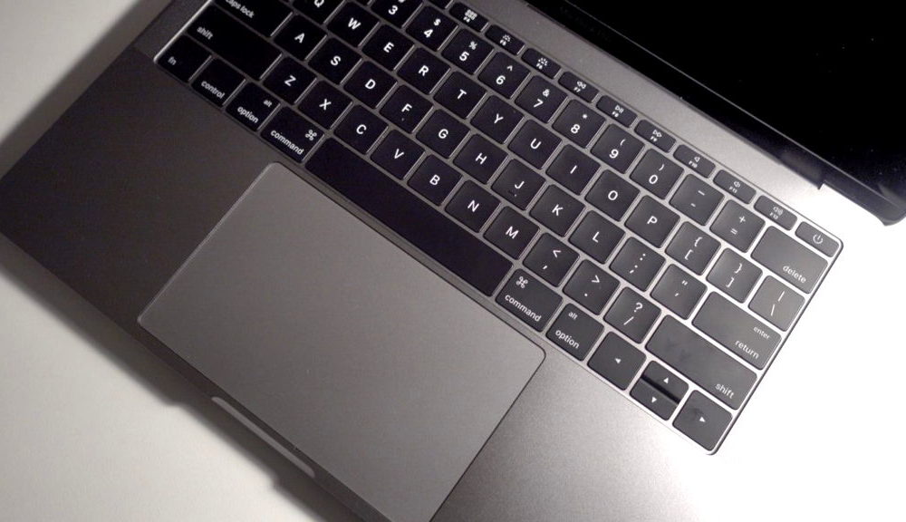 Apple reparará gratis los MacBooks con teclados "pegajosos"
