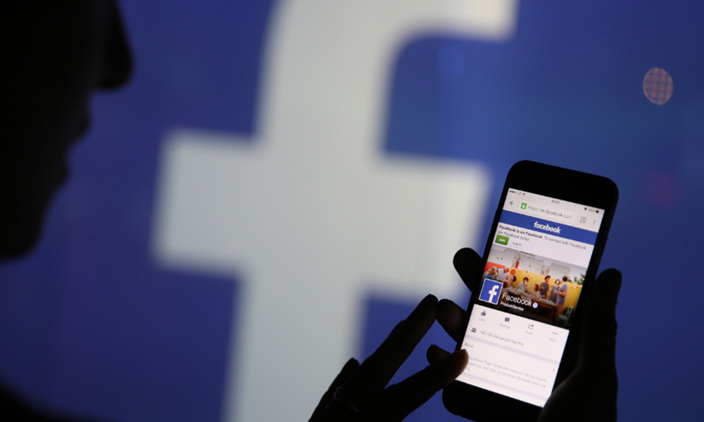 usuarios de Facebook muertos