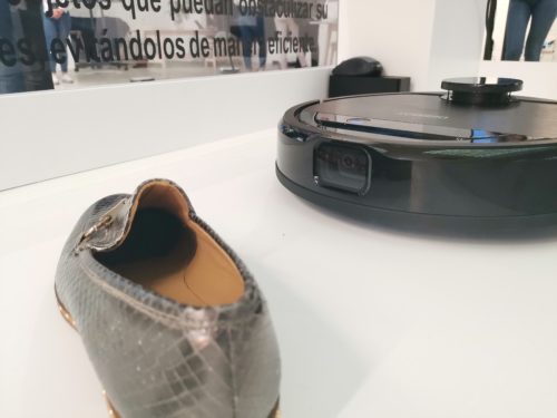 EVOVACS Deebot OZMO 930 AIVI