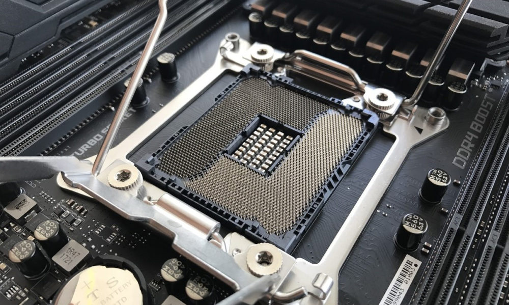 Placas base compatibles con Intel Core X 10000 socket X299