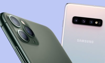 Consumidores con un iPhone y un Samsung Galaxy