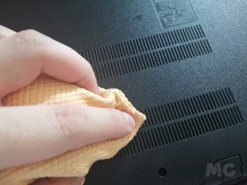 Cómo limpiar y desinfectar el ordenador portátil