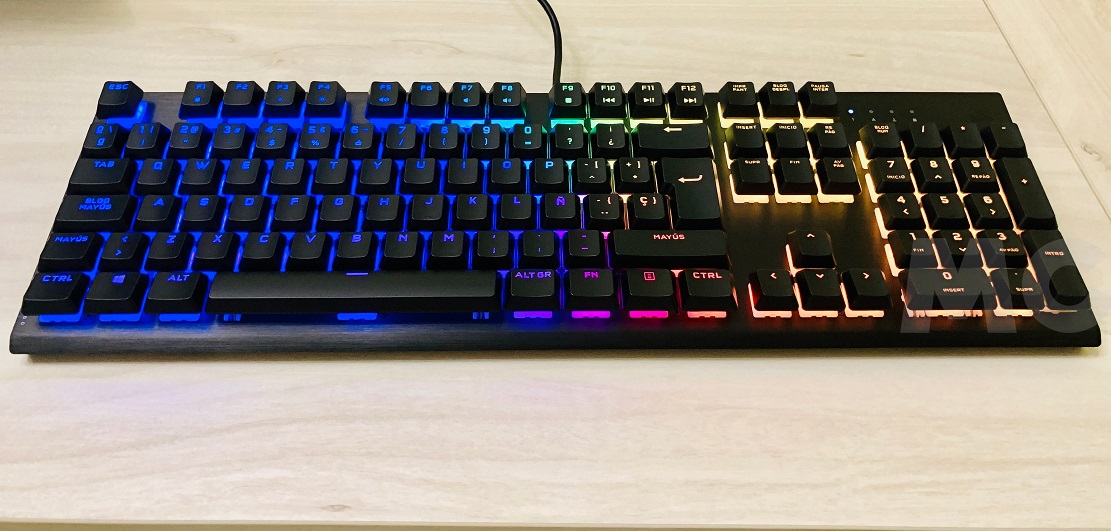 Corsair K60 RGB Pro