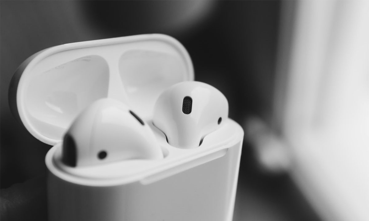 Apple prepara unos AirPods más pequeños a precio de nivel de entrada