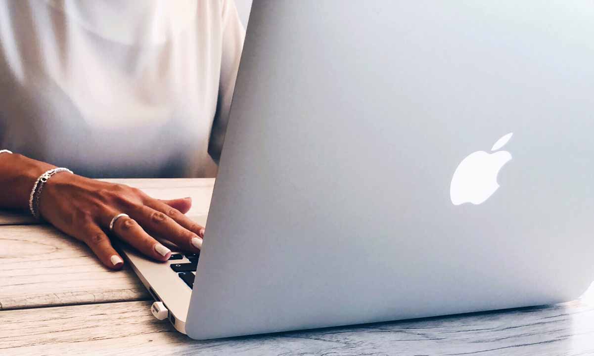 Apple: ¿complementos caros o dispositivos innovadores?