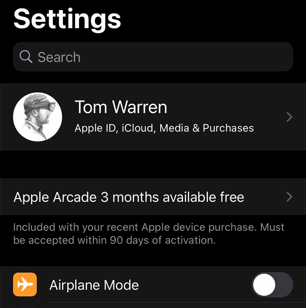 iOS empieza a mostrar publicidad de servicios de Apple
