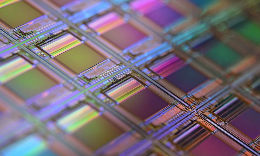 Intel Rocket Lake-S no logra superar al Ryzen 7 5800X, ni siquiera funcionando a mayor frecuencia