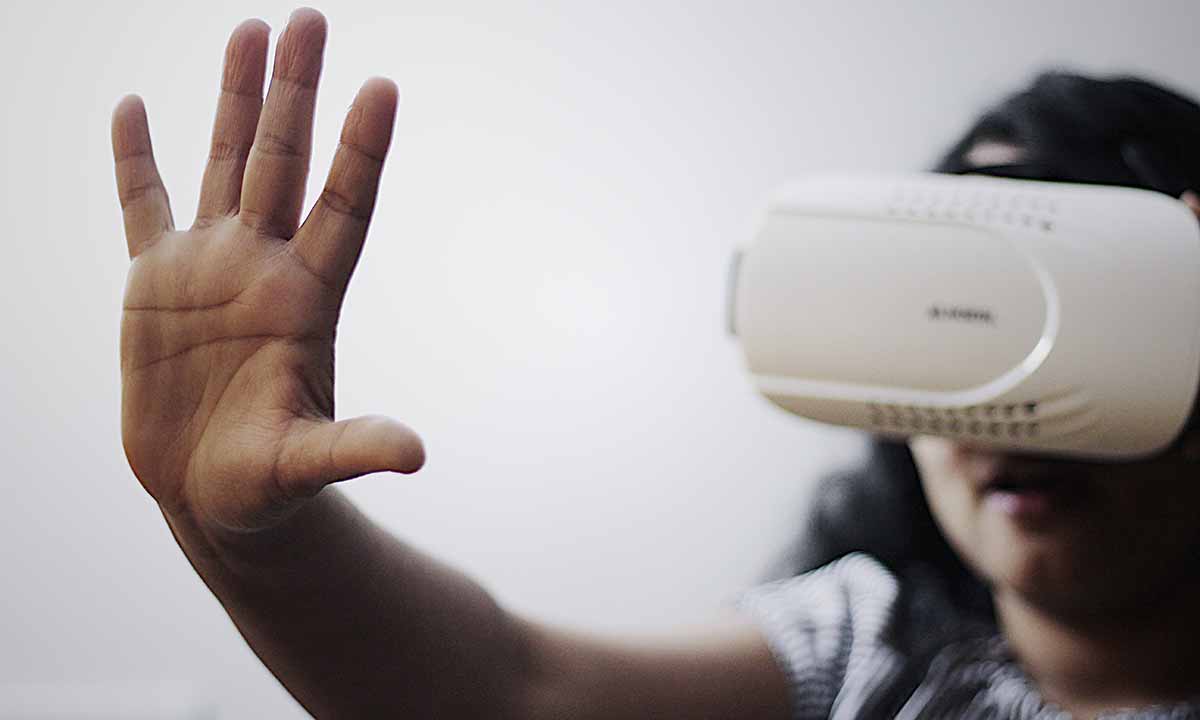 Realidad virtual y reencuentros con difuntos, algo sobre lo que reflexionar