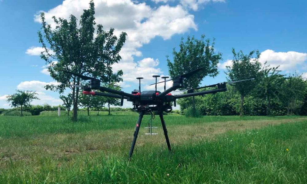 Un dron que te escucha gritar