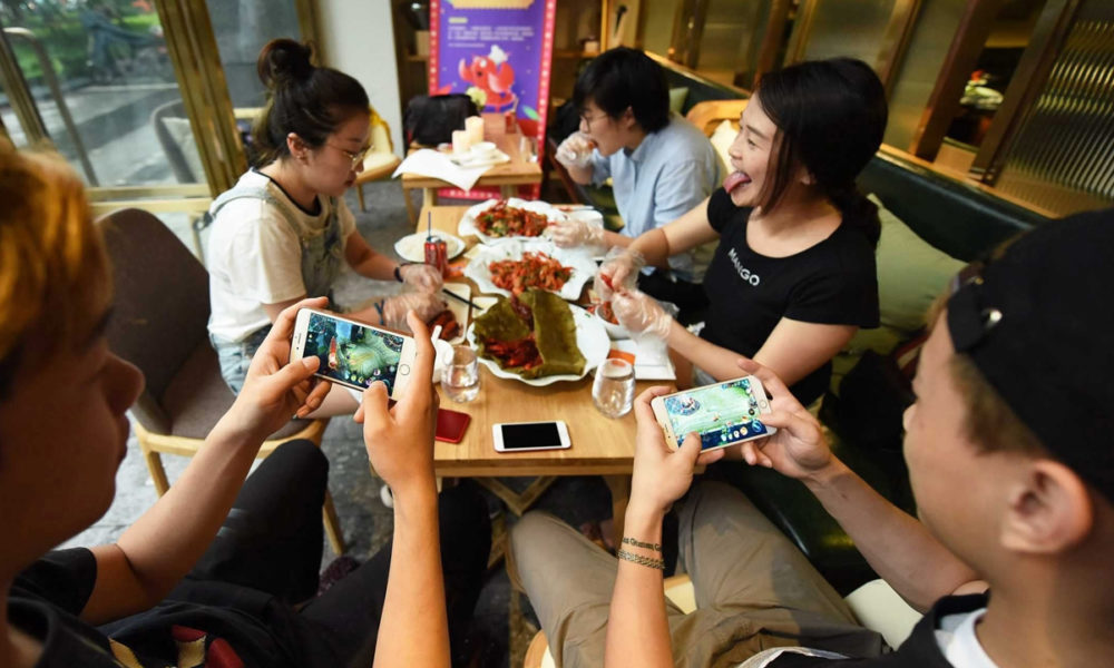 China controla y reduce el tiempo de juego de los niños menores