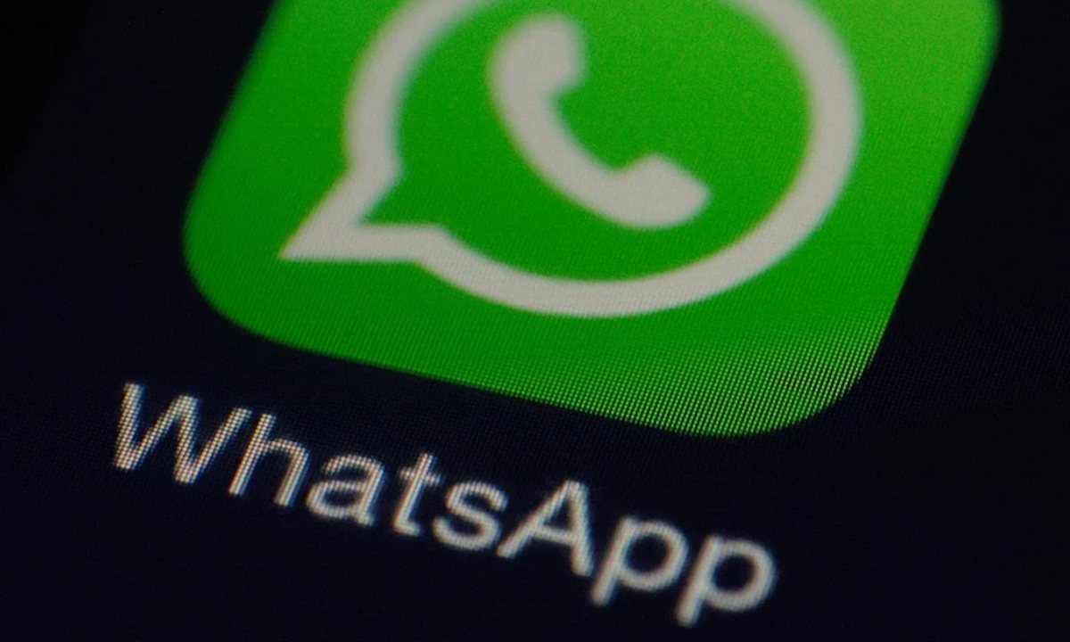 WhatsApp permitirá responder a mensajes con reacciones