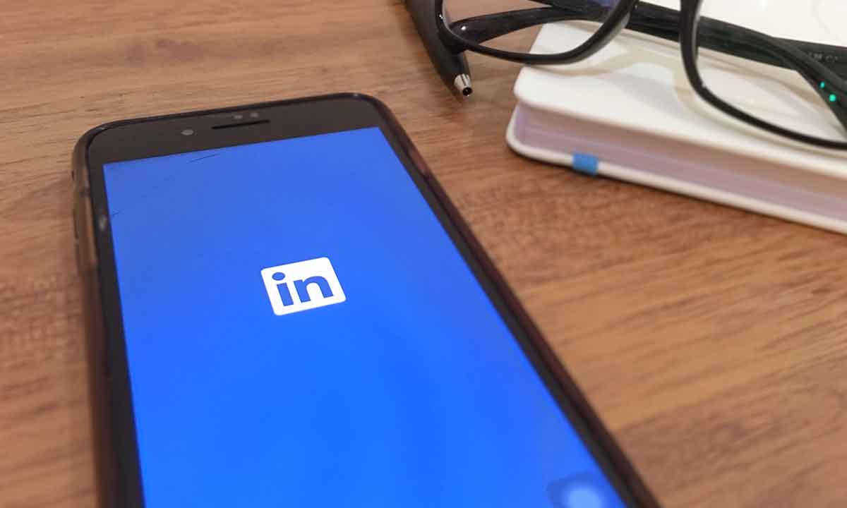 LinkedIn apuesta por los podcasts: ¿tiene sentido?