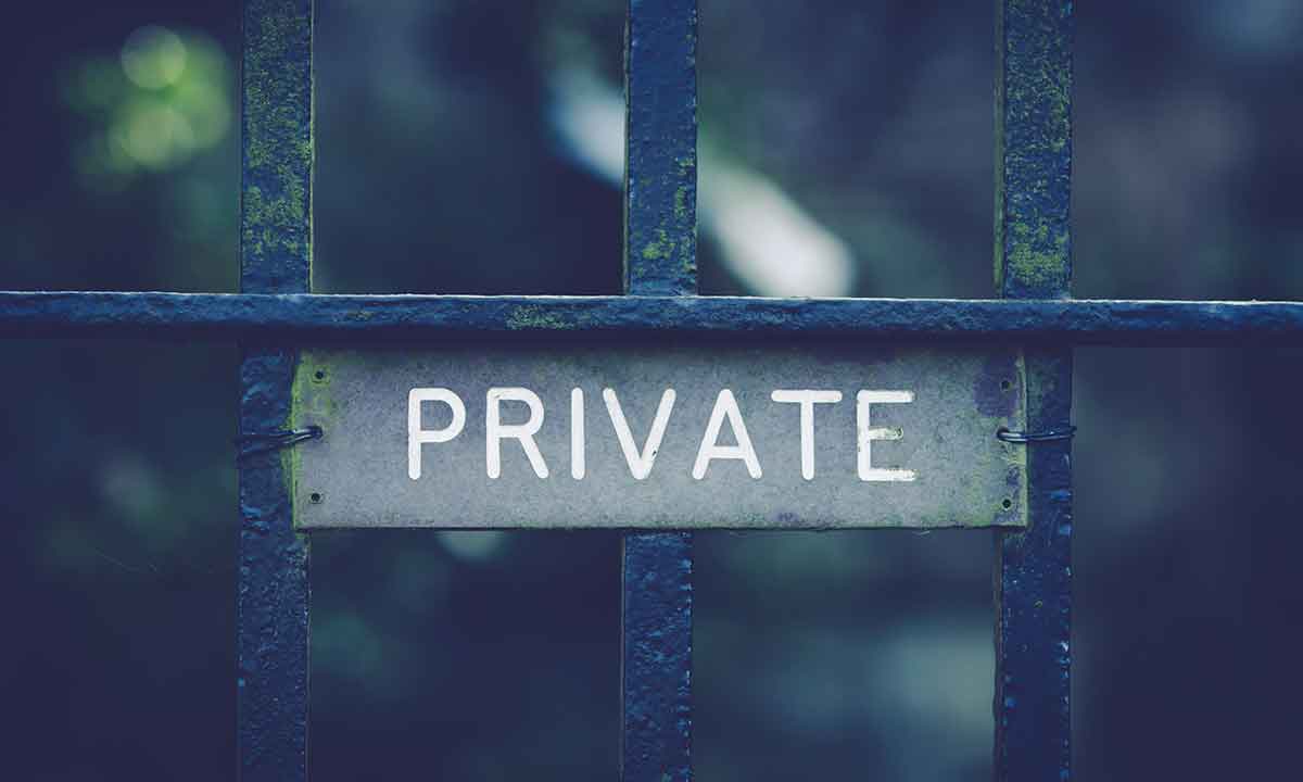 Private Relay en el punto de mira de las "telecos" de UK.