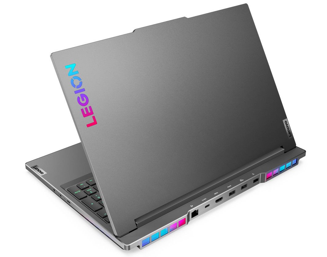 Lenovo presenta sus nuevos portátiles para juegos serie Legion 32