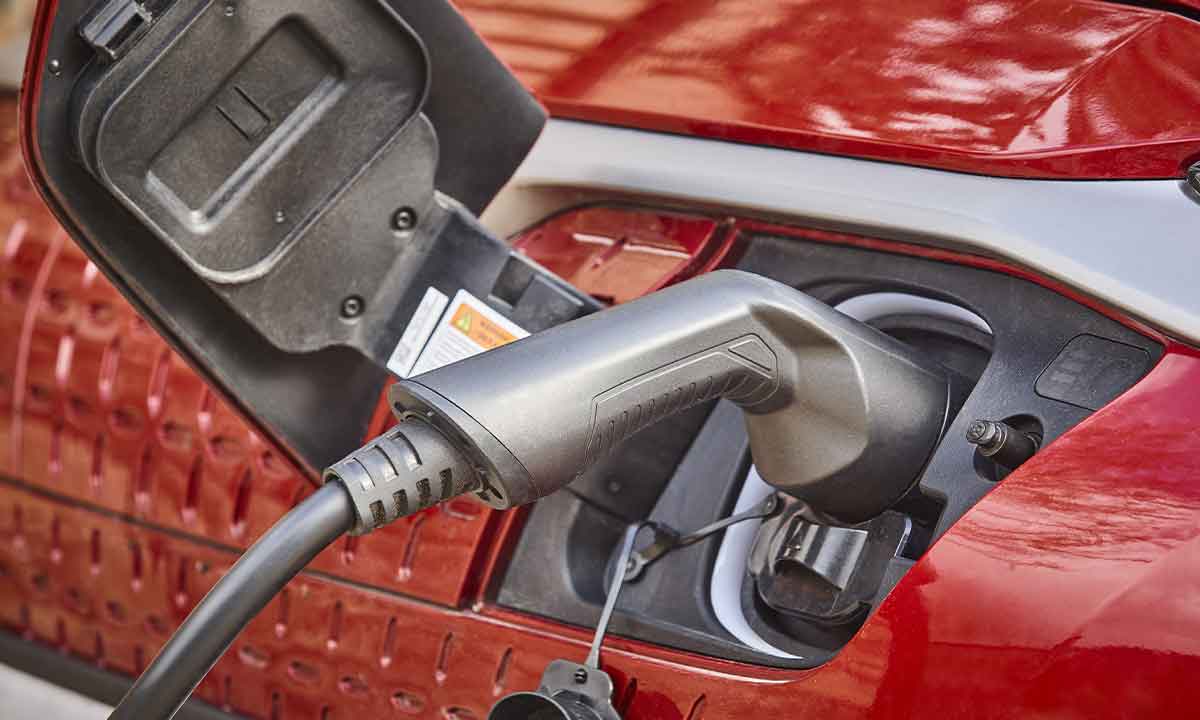 Europa prepara un "pasaporte" para las baterías de los EV