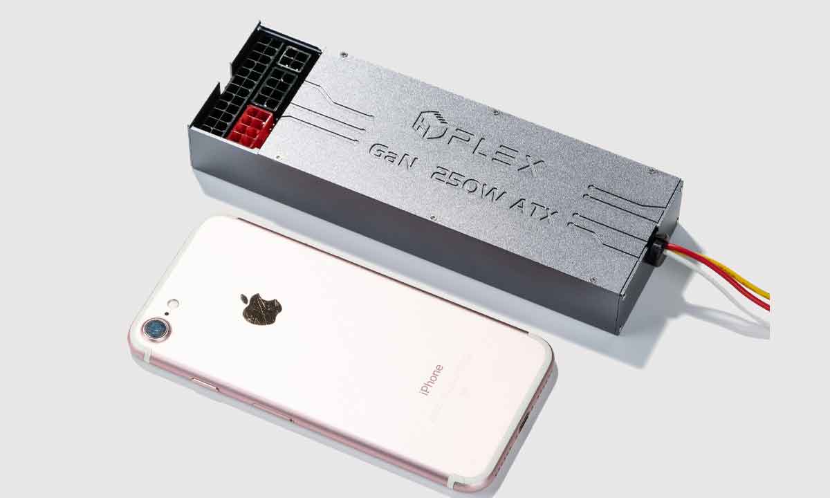 HDPLEX 250W, la fuente de alimentación para PC que cabe en un bolsillo
