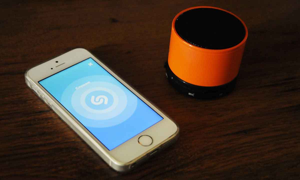 Shazam cumple 20 años