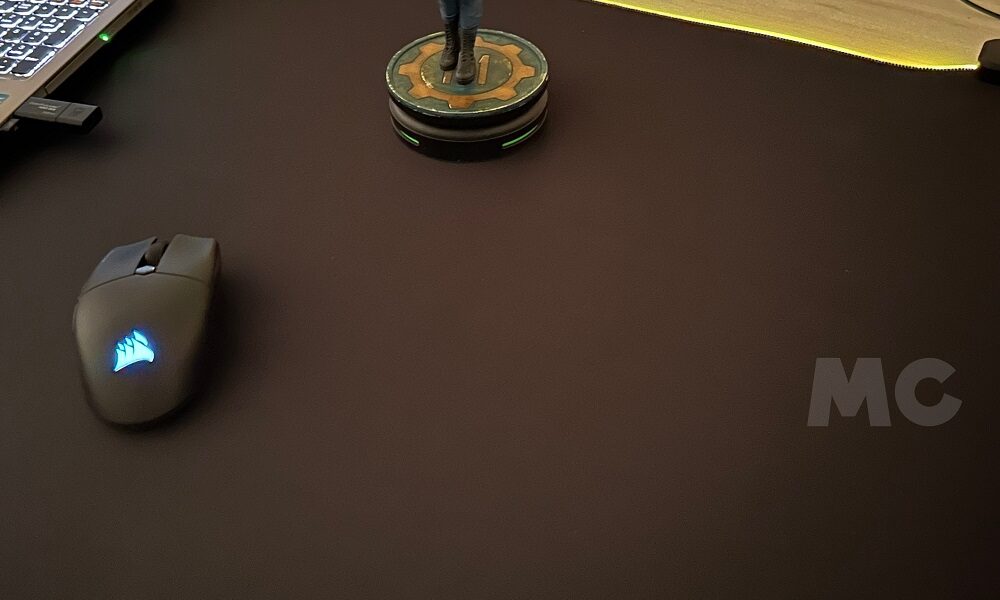 Corsair Katar Elite Wireless y Corsair MM700 RGB 3XL