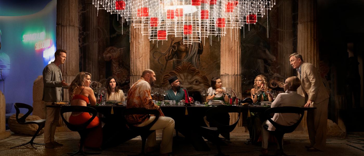 Puñales por la espalda: El misterio de Glass Onio