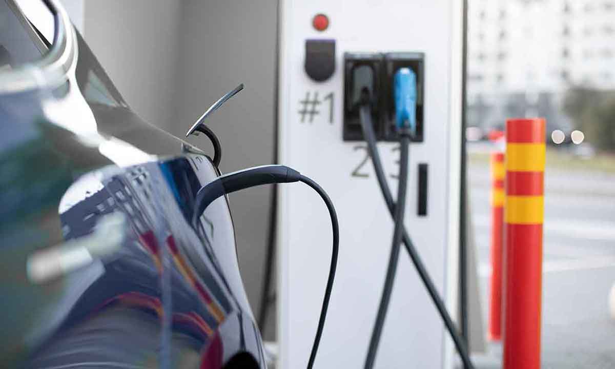 Electrolineras rápidas cada 60 kilómetros en 2026, el ambicioso plan de la UE