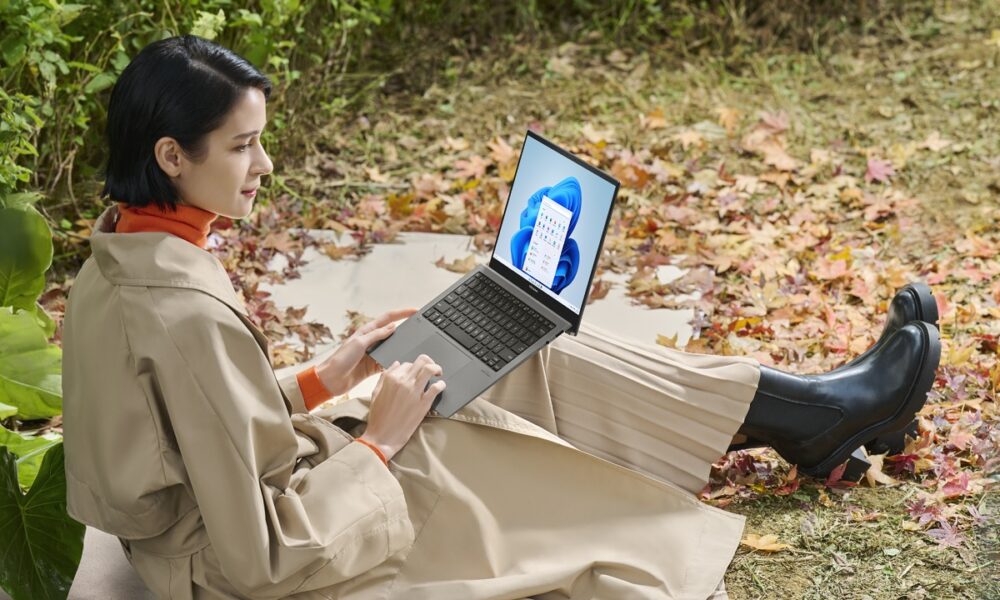 ASUS Zenbook S 13 OLED