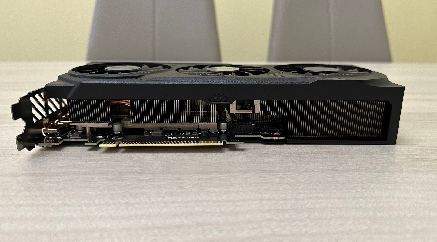 GIGABYTE GeForce RTX 4070 WindForce OC