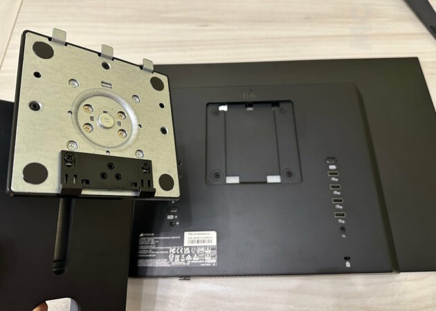 Corsair Xeneon 27QHD 240 OLED