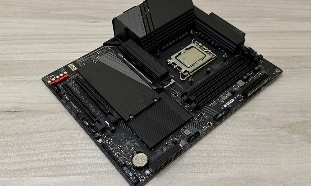 GIGABYTE Z790 AORUS ELITE X WIFI7