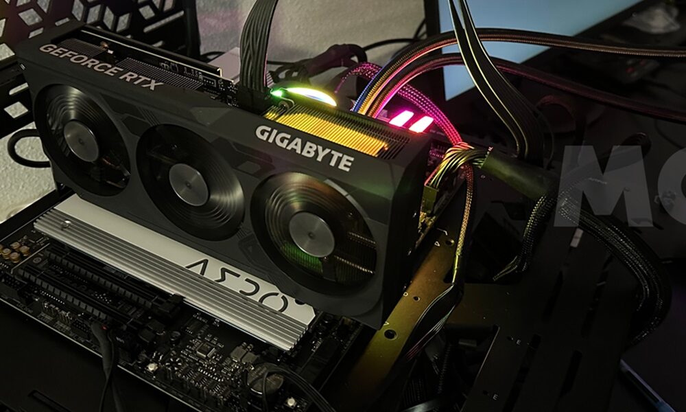 GIGABYTE GeForce RTX 4070 SUPER WINDFORCE OC